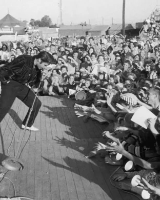 Donny Edwards - Tribute to Elvis